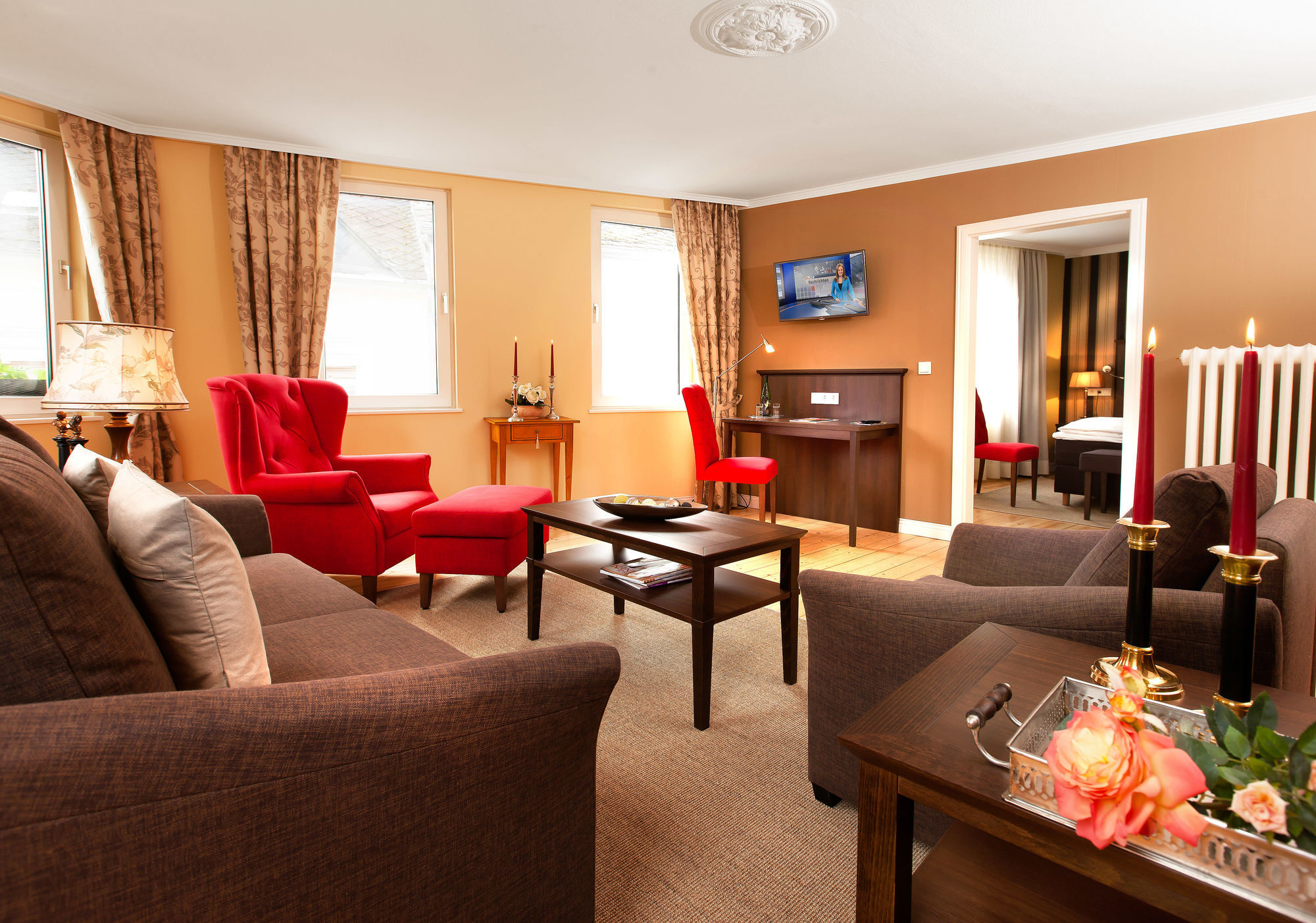 Boutique-Hotel Moseltor ทราเบิน-ทราร์บาค ภายนอก รูปภาพ